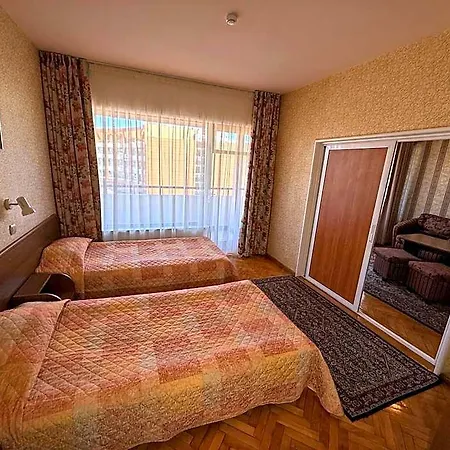 Olymp Hotel 3*